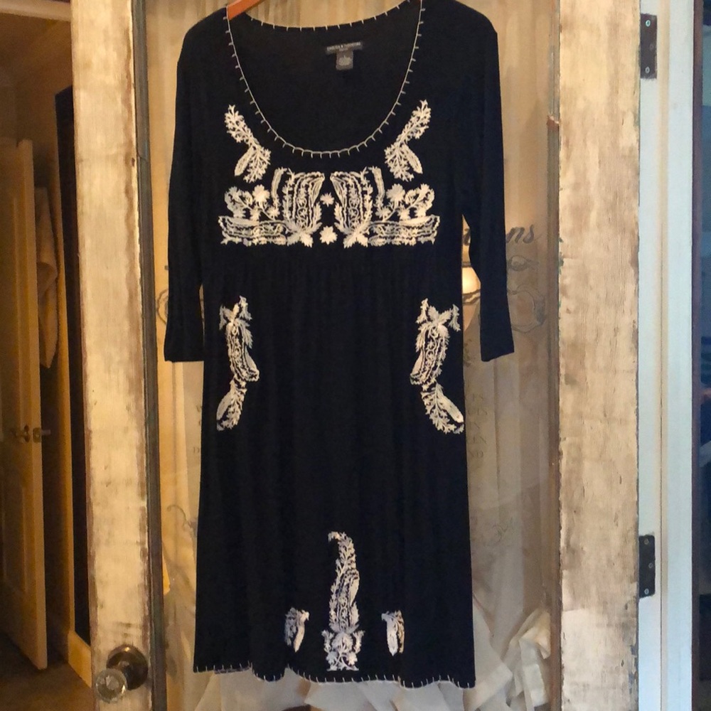 Chelsea & Theodore size L dress